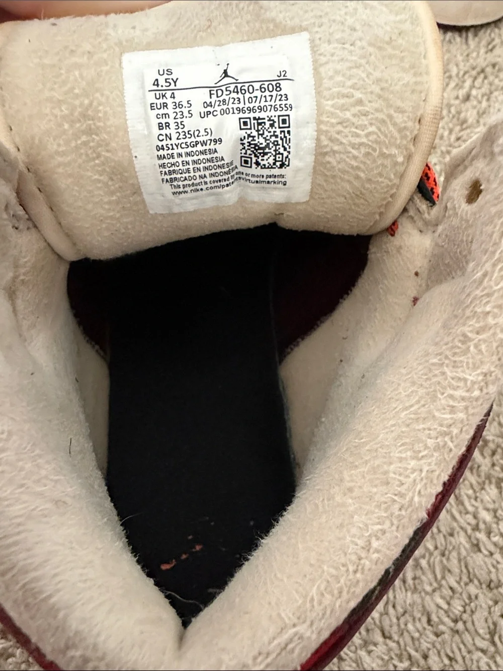 Nike Air Jordan 1 Mid SE 